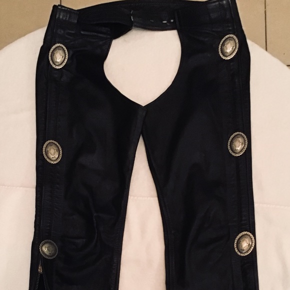 100% HANDMADE LEATHER CHAPS,ANTIQUE, 35 years old. - Picture 3 of 7